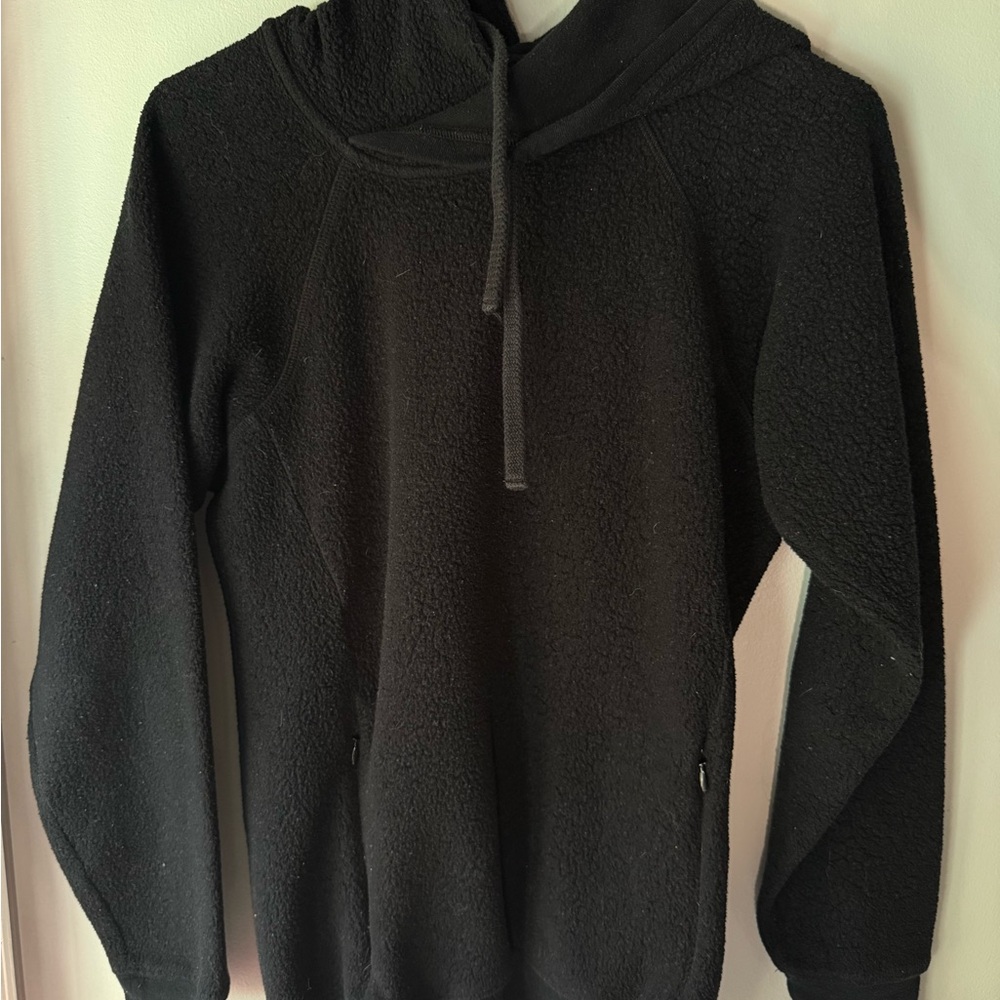 Black Women’s ALO Hoodie